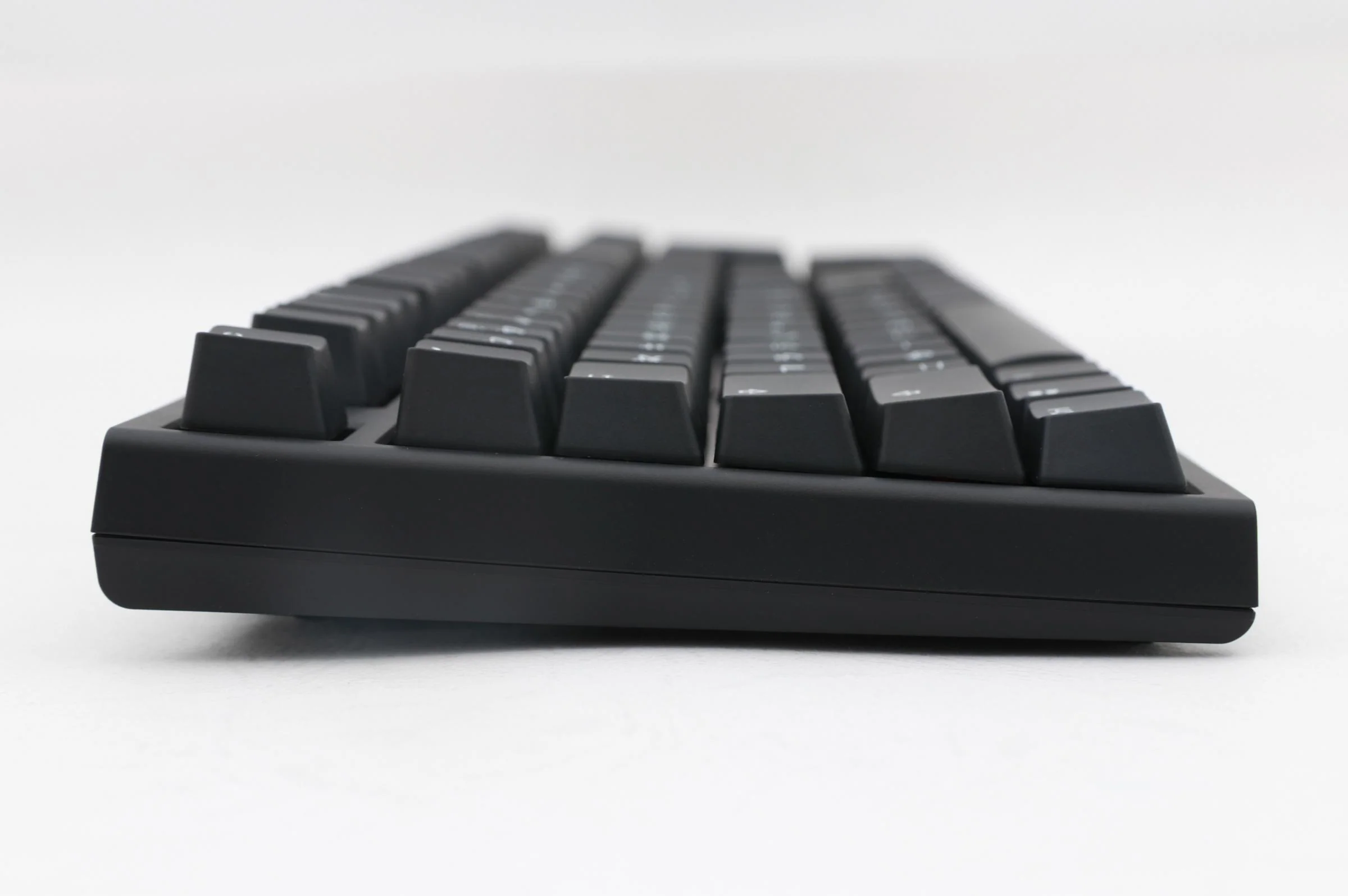 Ducky One 2 Phantom Black Double Shot PBT Mechanical Keyboard - Image 5