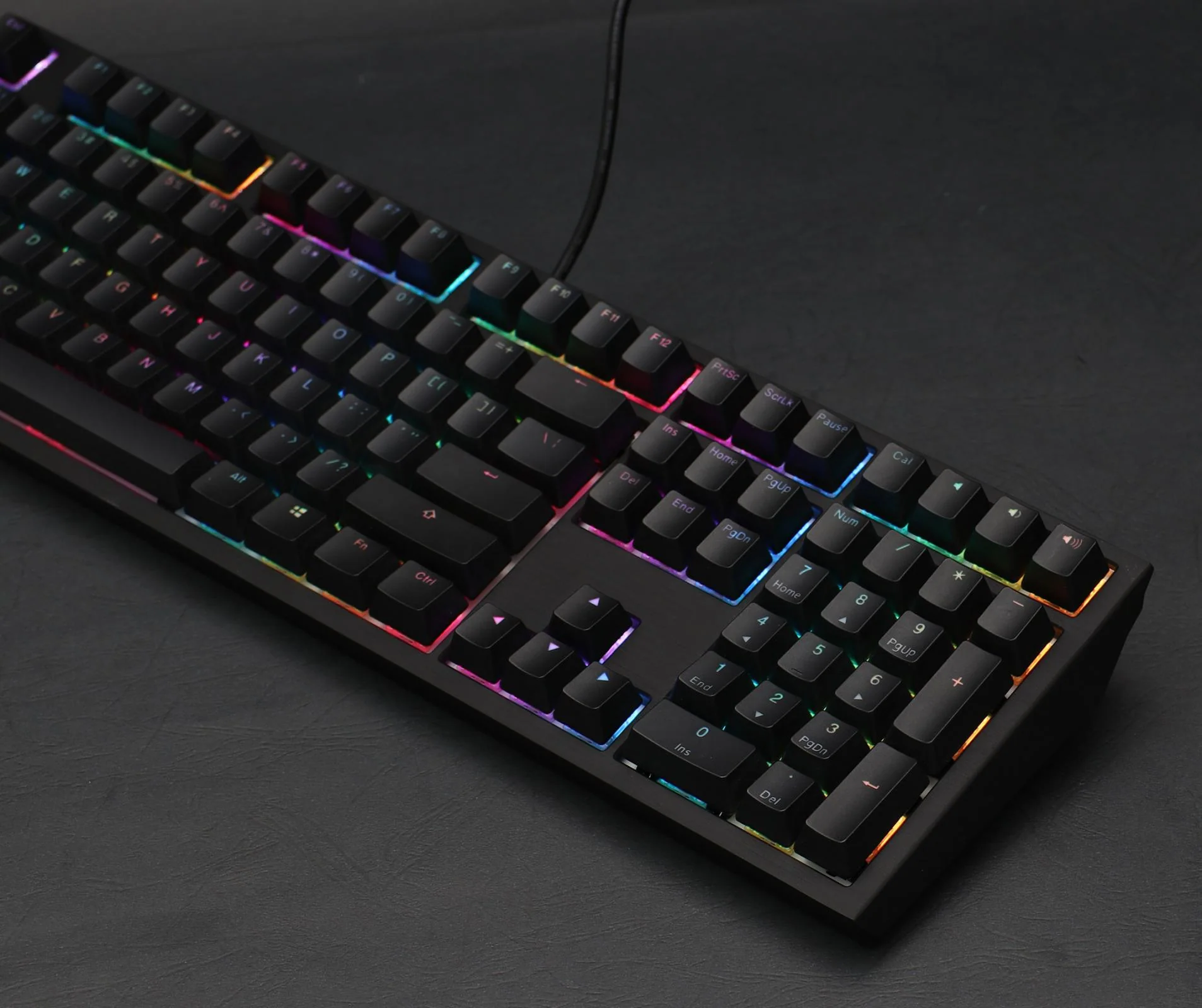 Ducky Shine 7 Blackout MK Exclusive First Release RGB LED Double Shot PBT Mechanical Keyboard - Image 9