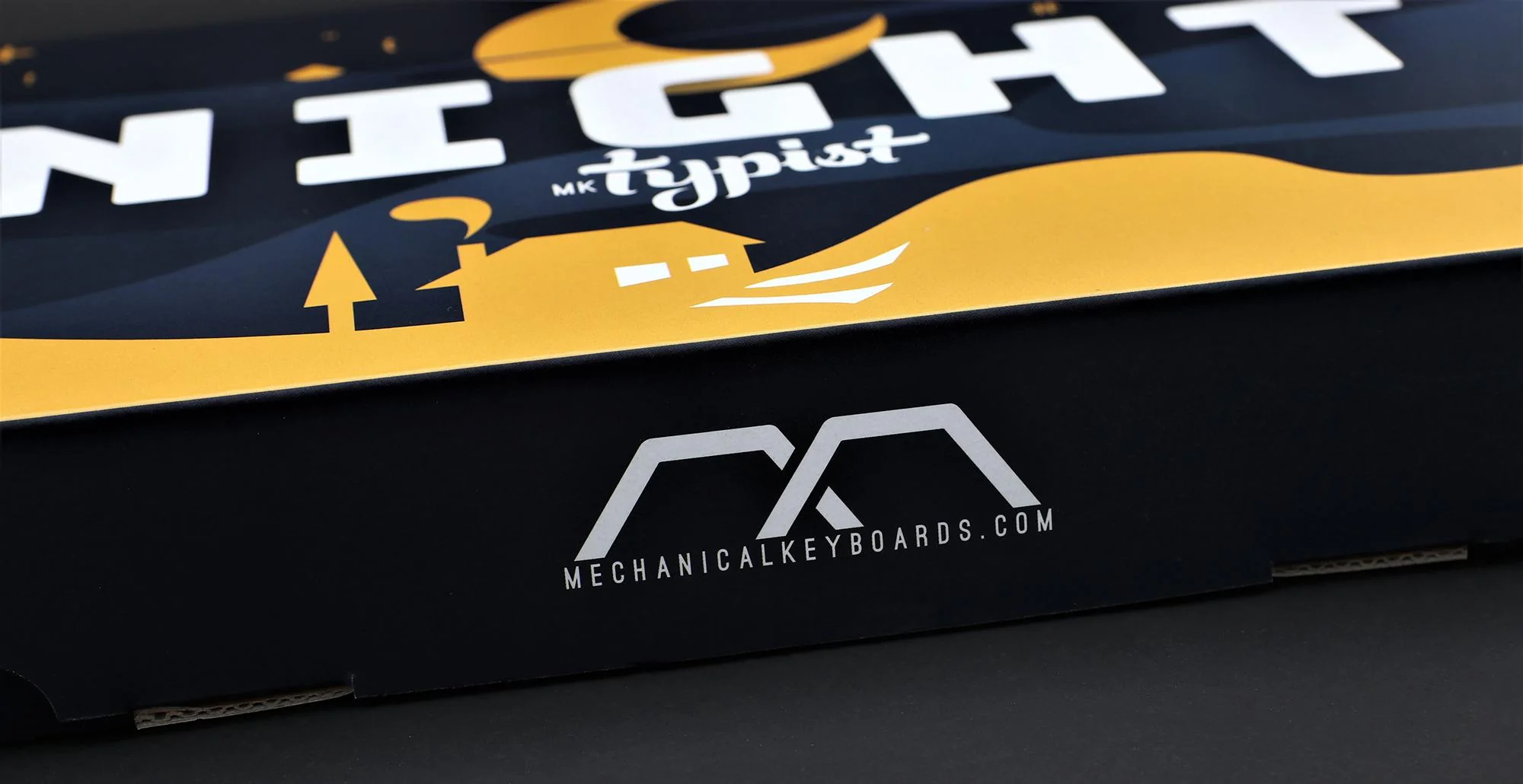 MK Night Typist Warm White LED Double Shot PBT Mechanical Keyboard - Image 6