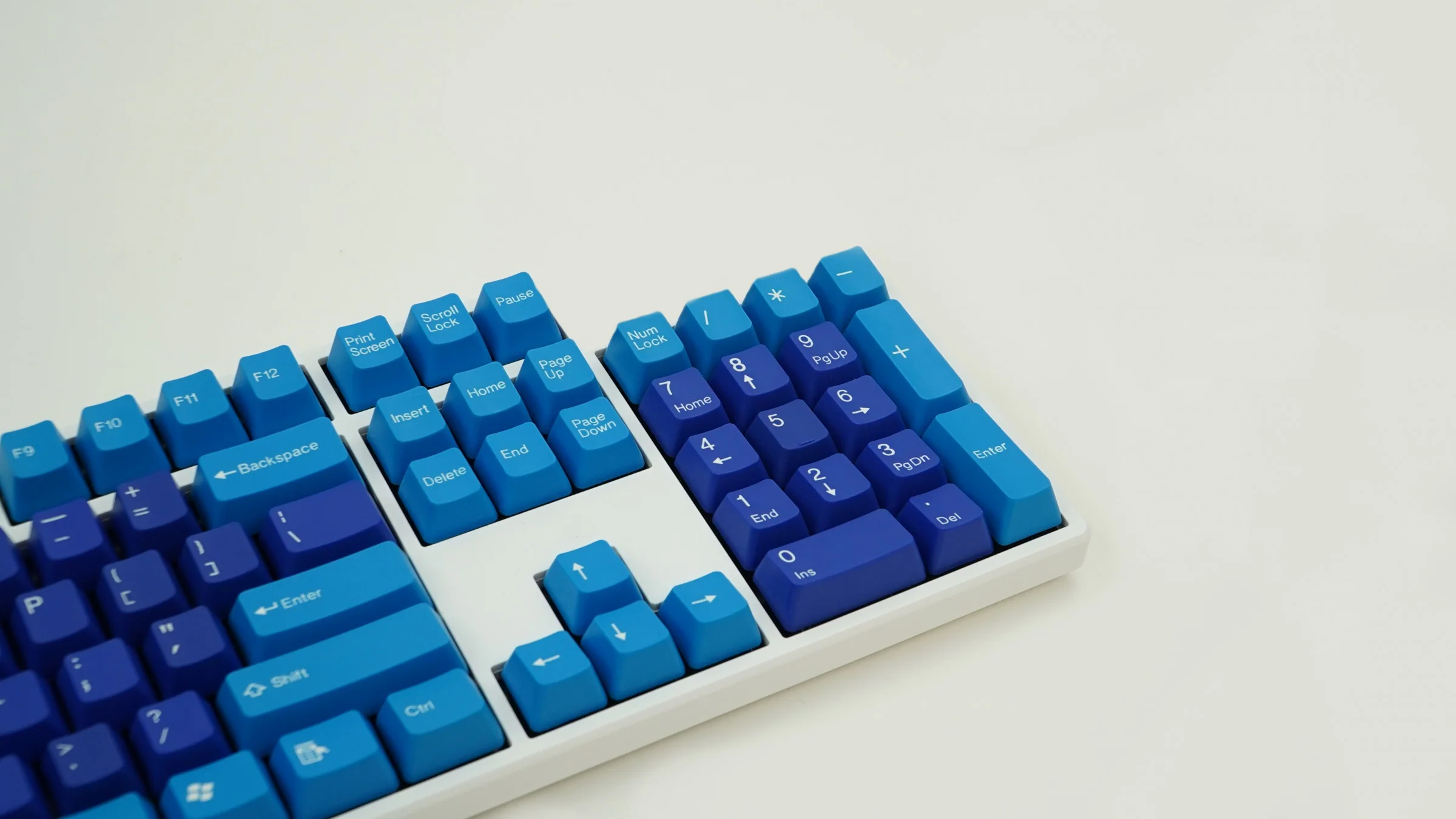 Tai-Hao Blue / Light Blue 104 Key OEM Profile Double Shot ABS Keycap Set - Image 3