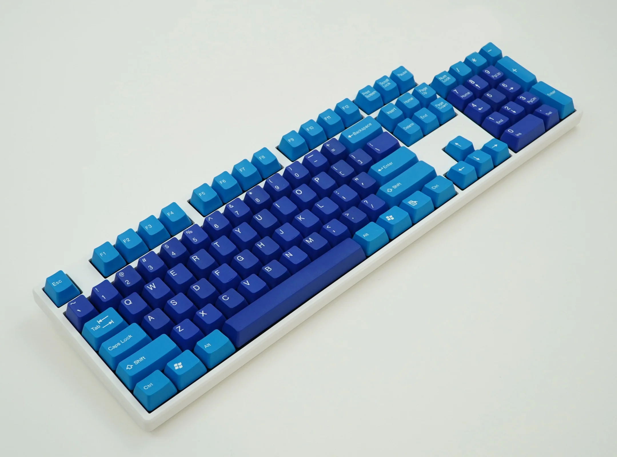 Tai-Hao Blue / Light Blue 104 Key OEM Profile Double Shot ABS Keycap Set - Image 4